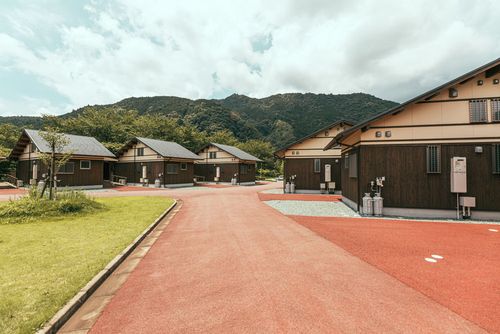 飛雪の滝キャンプ場 公式HPより